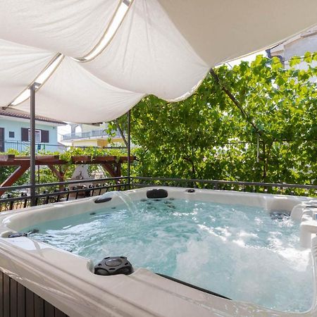 Cukerina Apartment With Whirpool & Sauna Porec Bagian luar foto