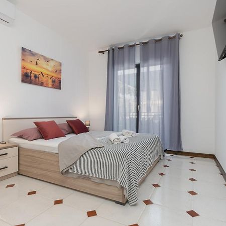 Cukerina Apartment With Whirpool & Sauna Porec Bagian luar foto