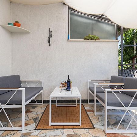 Cukerina Apartment With Whirpool & Sauna Porec Bagian luar foto